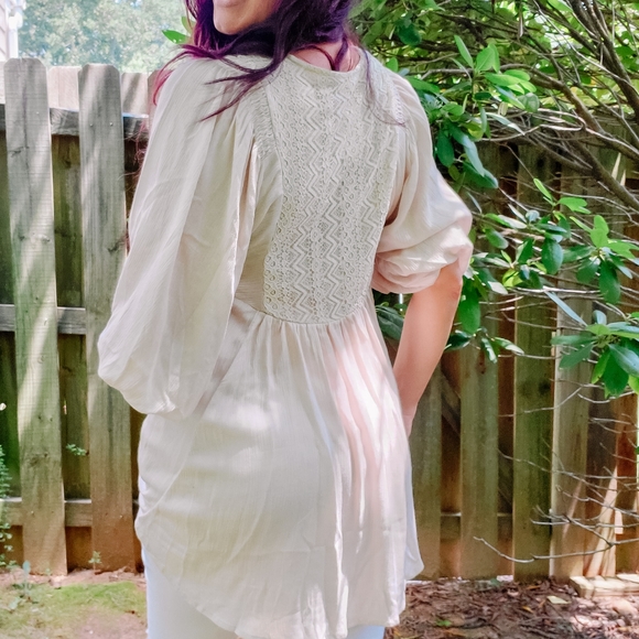 Babydoll top with lace detail NWT - Picture 2 of 4